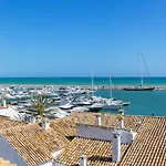 Vacation I Stylish 5bdr Penthouse, Sea And Marina View, Cinema Room, Fastest Wifi * Marbella