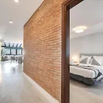 Vacation I Stylish 5bdr Penthouse, Sea And Marina View, Cinema Room, Fastest Wifi