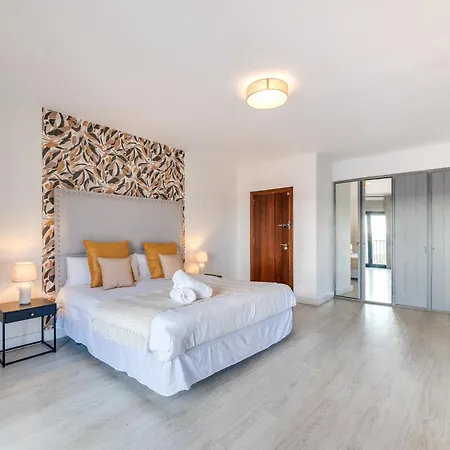 Vacation I Stylish 5bdr Penthouse, Sea And Marina View * ماربيا