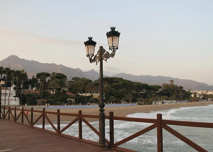 Vacation I Stylish 5bdr Penthouse, Sea And Marina View, Cinema Room, Fastest Wifi Apartment