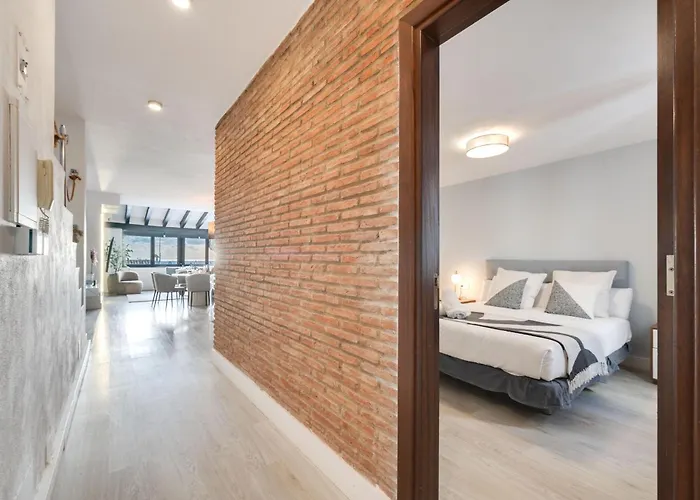 Vacation I Stylish 5bdr Penthouse, Sea And Marina View, Cinema Room, Fastest Wifi