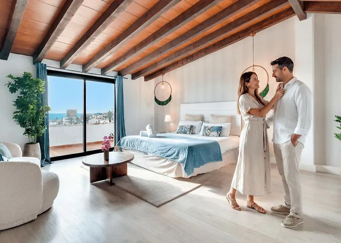 Vacation I Stylish 5bdr Penthouse, Sea And Marina View, Cinema Room, Fastest Wifi *