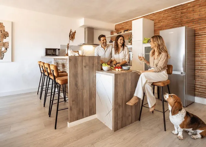 Vacation I Stylish 5bdr Penthouse, Sea And Marina View, Cinema Room, Fastest Wifi Marbellac
