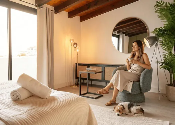 Apartment Vacation I Stylish 5bdr Penthouse, Sea And Marina View, Cinema Room, Fastest Wifi Marbella